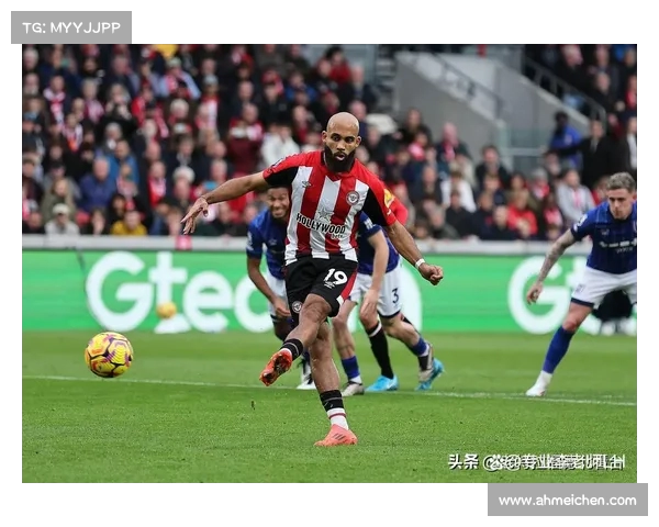 曼联通过转会市场大赚资金无需卖人即可签约新中锋